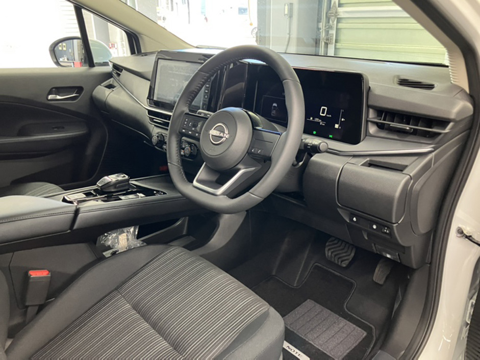 コンパクト・日産 ノート：５