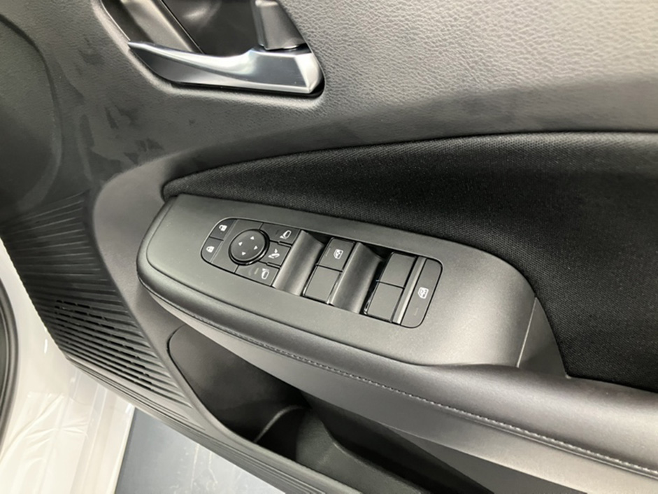 コンパクト・日産 ノート：８